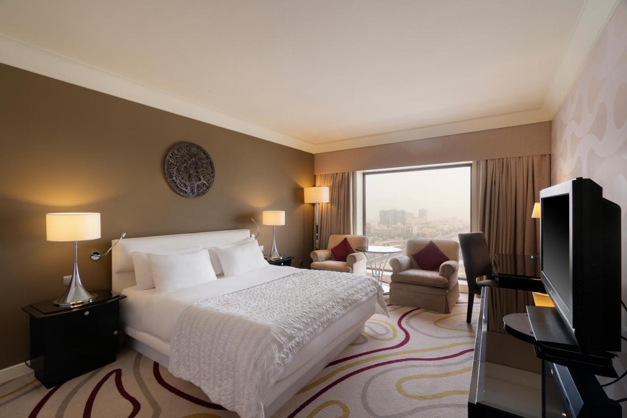 Le Meridien Jidda Exteriör bild Deluxe room