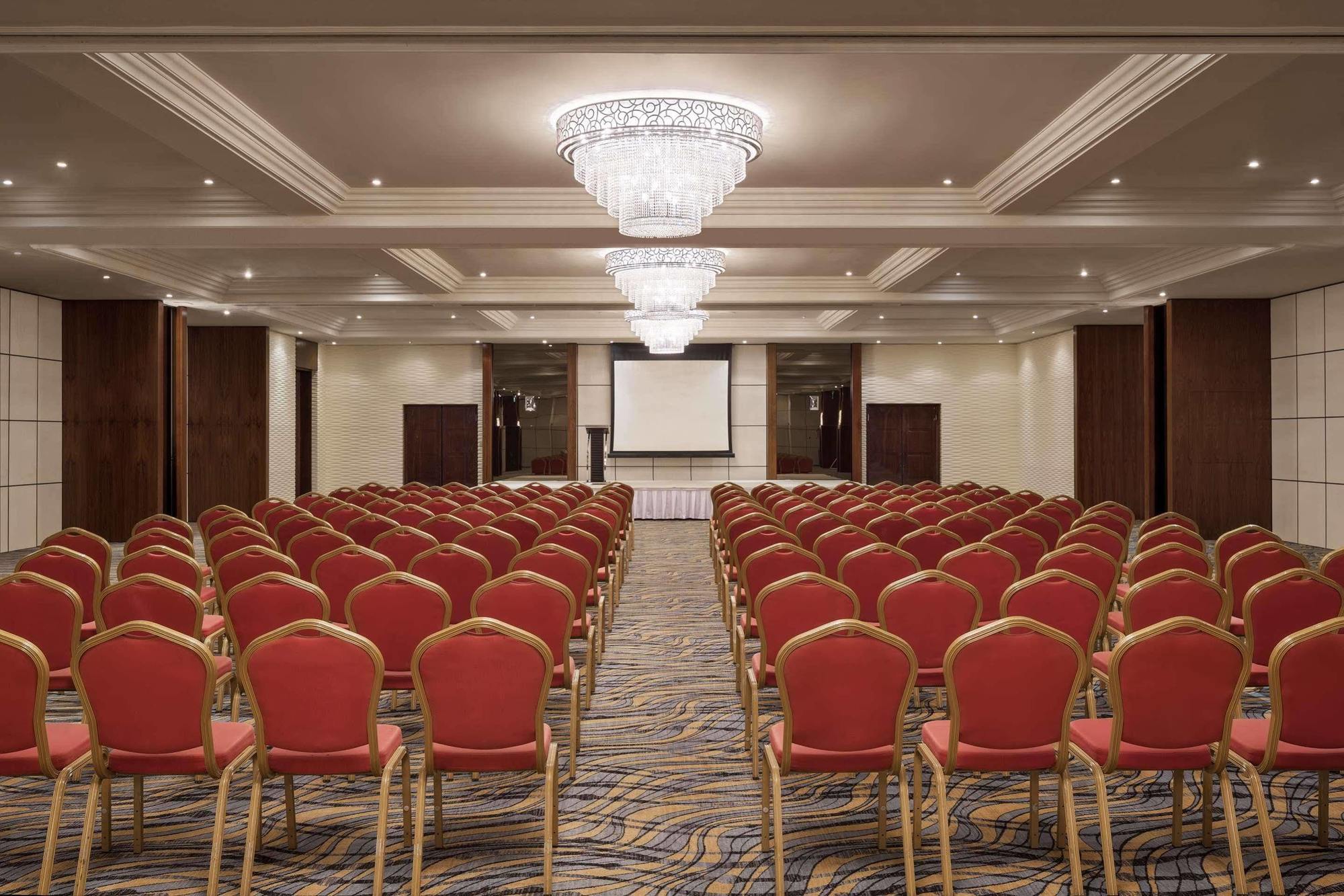 Le Meridien Jidda Exteriör bild The ballroom